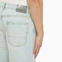 I nostri jeans regolari di denim in cotone blu legacy