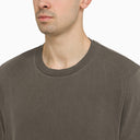 La nostra maglietta di cotone lavata in nero eredità