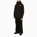 La giacca nera leggera del Nord Faccia con logo