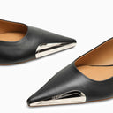 Off White ™ Black Slingback con punta de metal