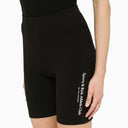 Pantaloncini neri sportivi e dalla vestibilità ricca