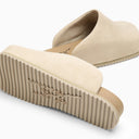 Yume yume beige mules truck in lederenette