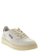 Autry Medalist Low Leather Sneakers