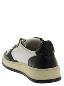 Autry Medalist Low Leather Sneakers