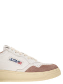 Autry Medalist Low Leather Trainers