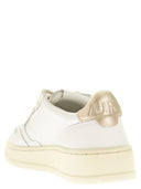 Autry Medalist Low Leather Sneakers