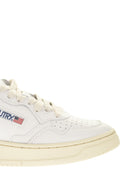 Autry Medalist Low Leather Sneakers