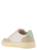 Autry Medalist Low Leather Sneakers