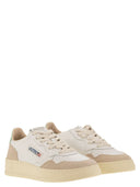 Autry Medalist Low Leather Sneakers