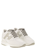 Hogan Sneakers Interactive