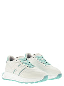 Hogan H641 Leather Sneakers