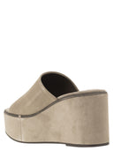 Brunello Cucinelli suede wiggen met kostbare welt