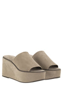 Brunello Cucinelli suede wiggen met kostbare welt