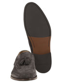 Mococcas in pelle scamosciata di Brunello Cucinelli con nappe