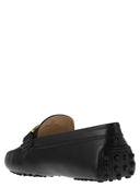 Tod's Moccasin With Metal Chain