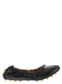 Ballerina di Tod con arco e granmetti